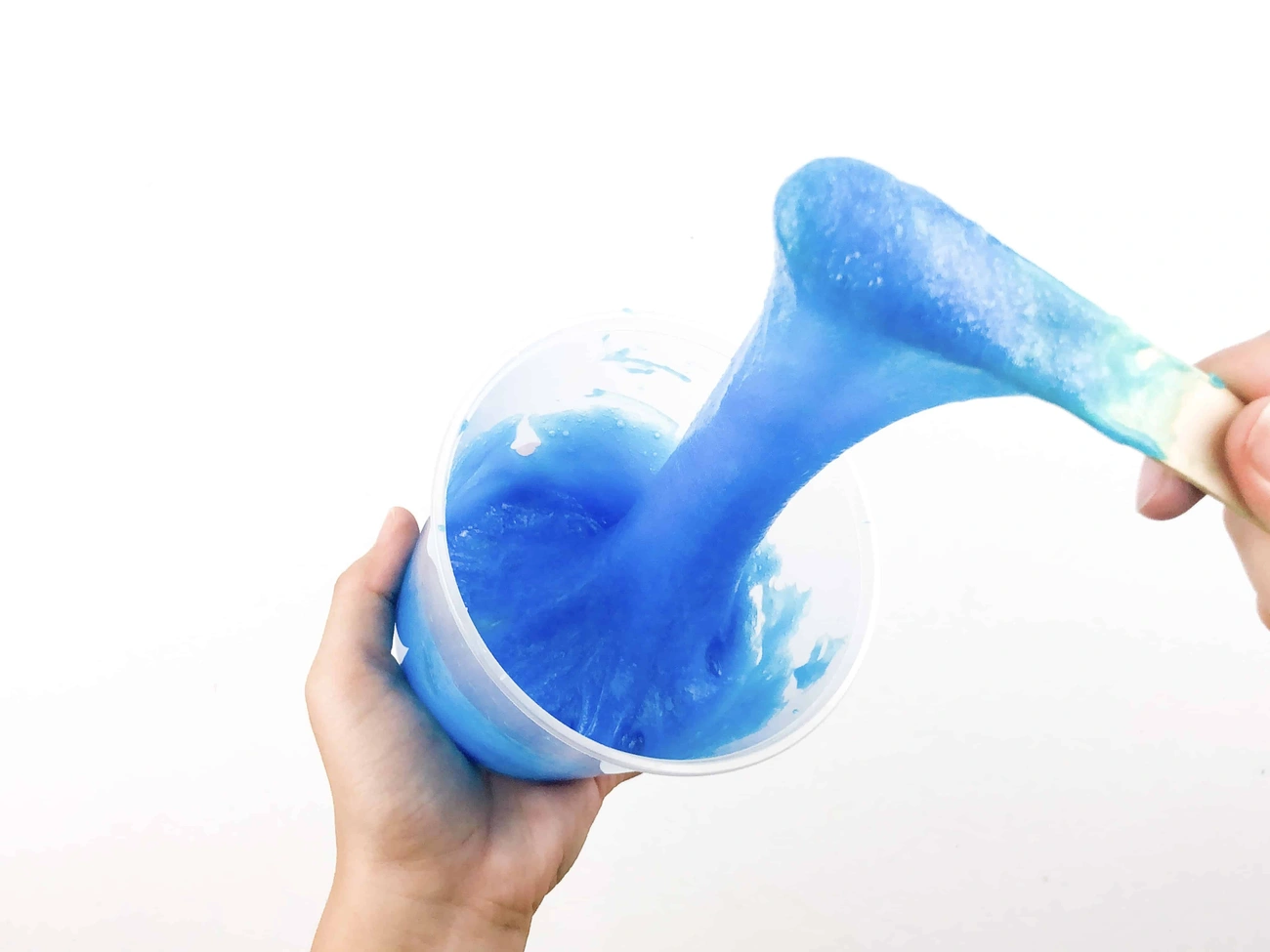 Jak zrobić slime w 5 krokach: Kreatywna zabawa dla dzieci Jak zrobić slime z kleju – przepis krok po kroku