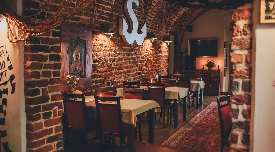 10 Najlepsze Restauracje Wrocław - Ranking 2026 Konspira – Tradycyjna Restauracja Wrocław w Starym Mieście