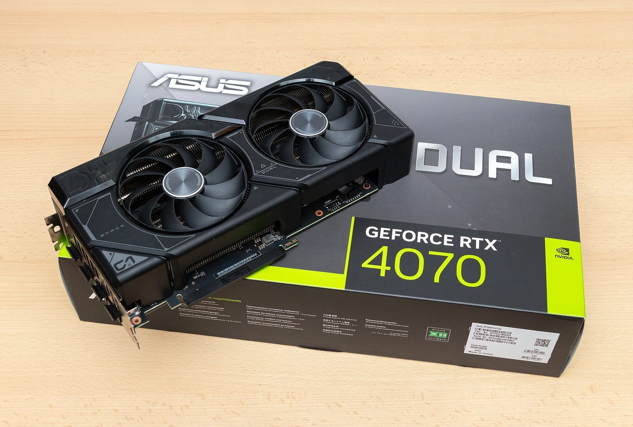 ASUS GeForce RTX 4070 Dual OC