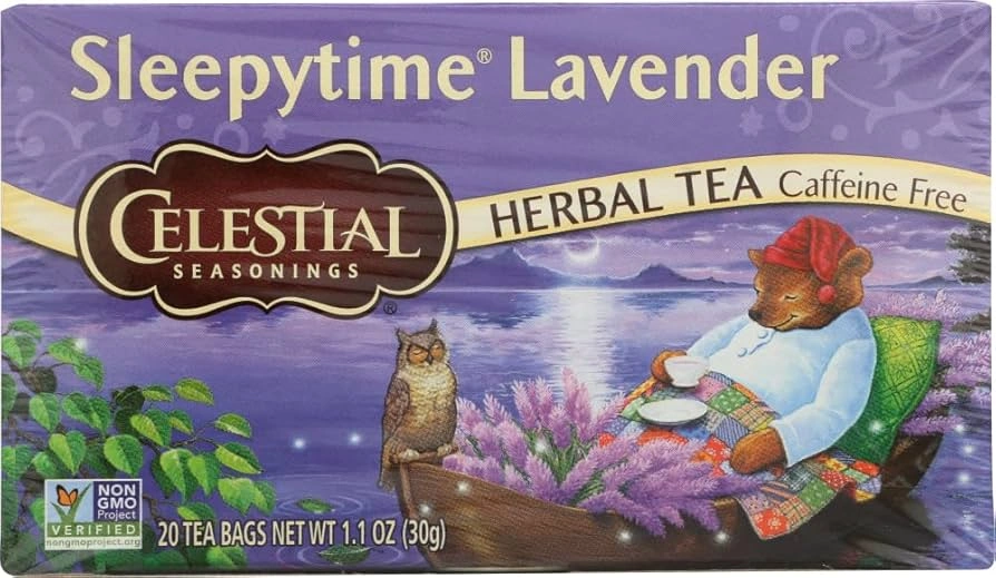 Jak Szybko Zasnąć w 5 Minut? Tajemnica Japońskich Ekspertów od Snu Celestial Seasonings Sleepytime Lavender herbal tea box featuring a bear in pajamas and an owl by a moonlit lake.