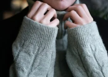 Golf męski wyznacznikiem elegancji? golf męski