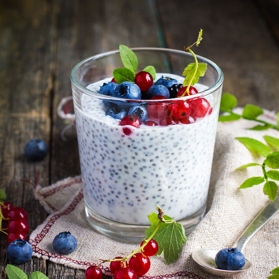 10 Zdrowych Przekąsek do Pracy, Które Dodają Energii na Cały Dzień 10 Zdrowych Przekąsek do Pracy, Które Dodają Energii na Cały Dzień