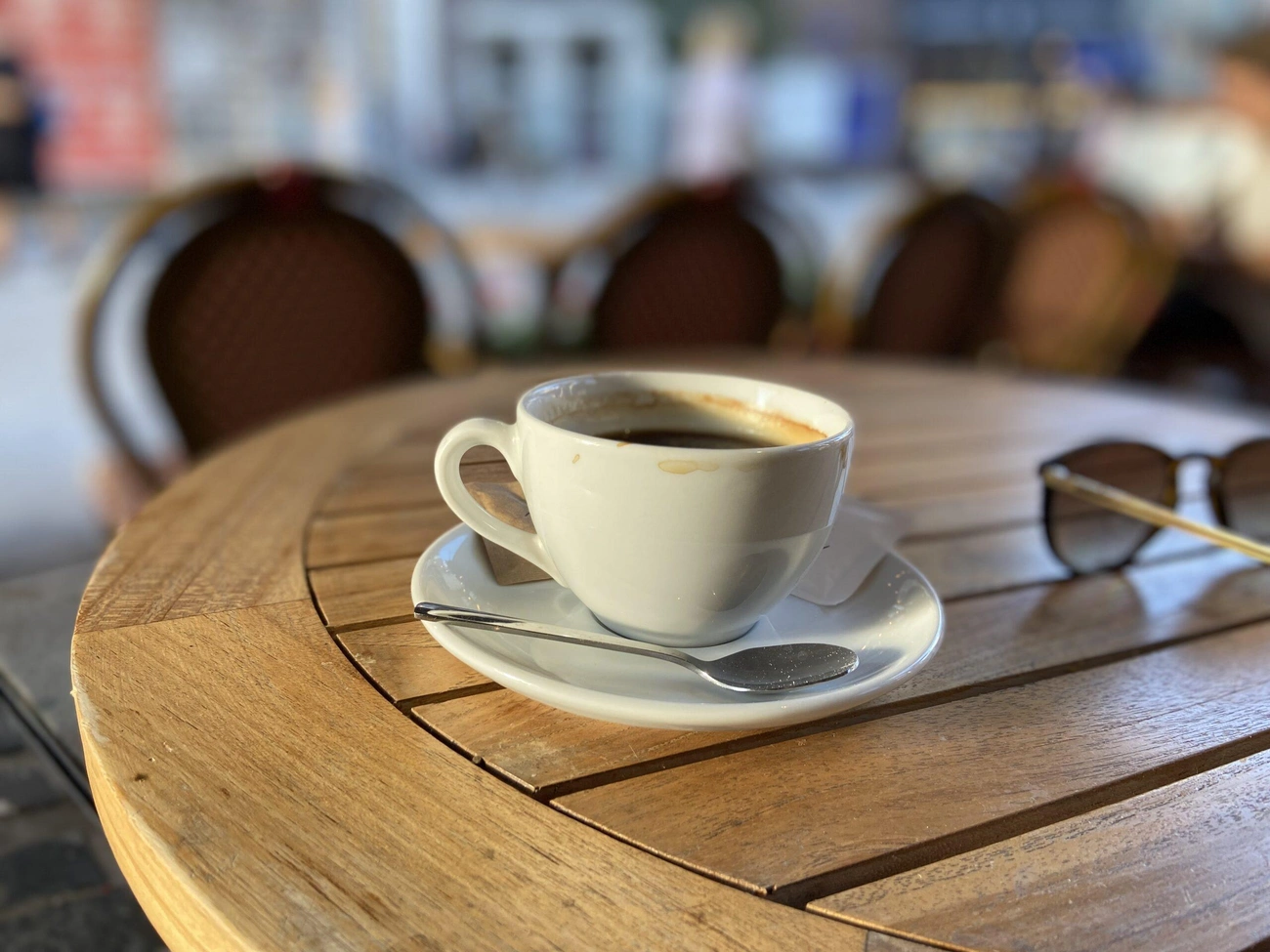 15 Najlepszych Kawiarni w Krakowie na 2026 rok Kawa – Zwierzyniecka – specialty coffee Kraków